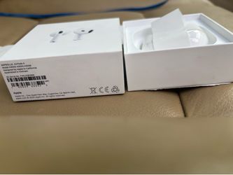 AirPods 4