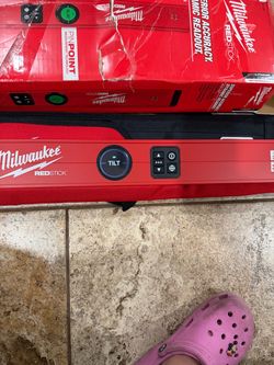 Open box Milwaukee red stick 24in digital level with pinpoint measurements price is firm
