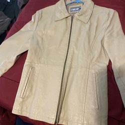 Women’s Leather Jacket Size L