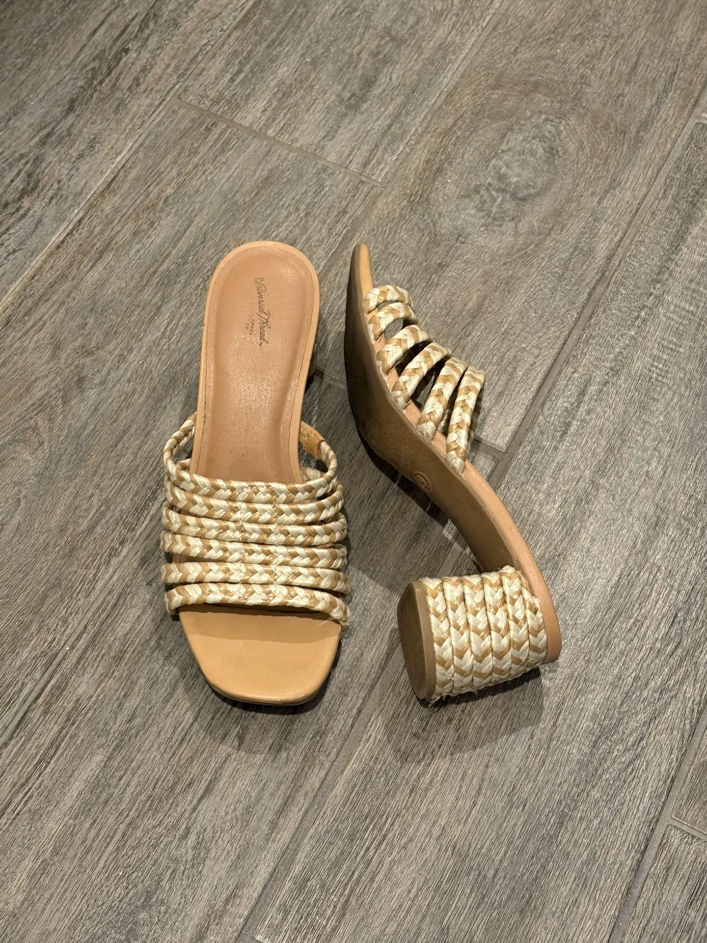 Womens Sandals Size 9