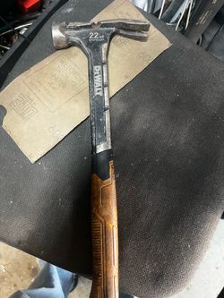 Hammers. Martillos