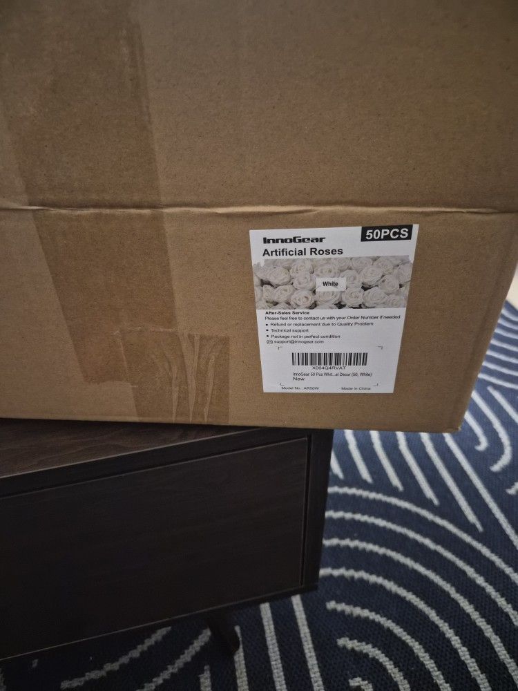 Artificial White Roses