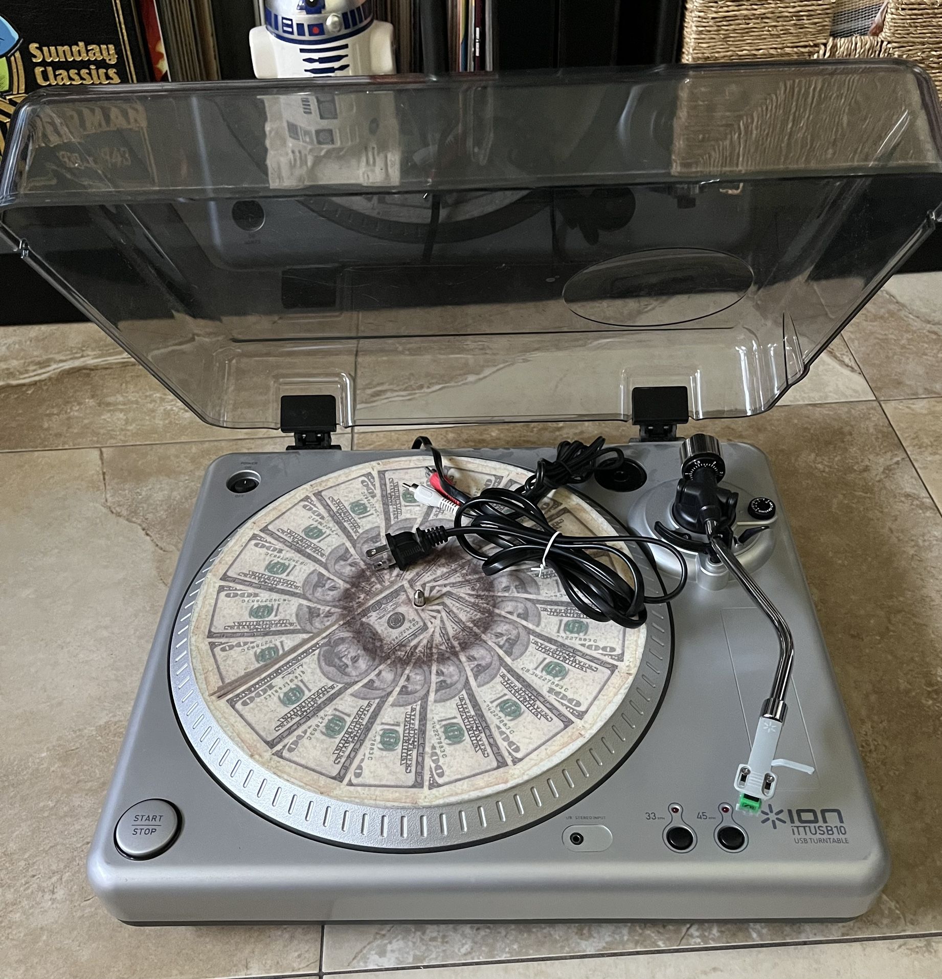 ION DJ Turntable + Cartridge/Stylus