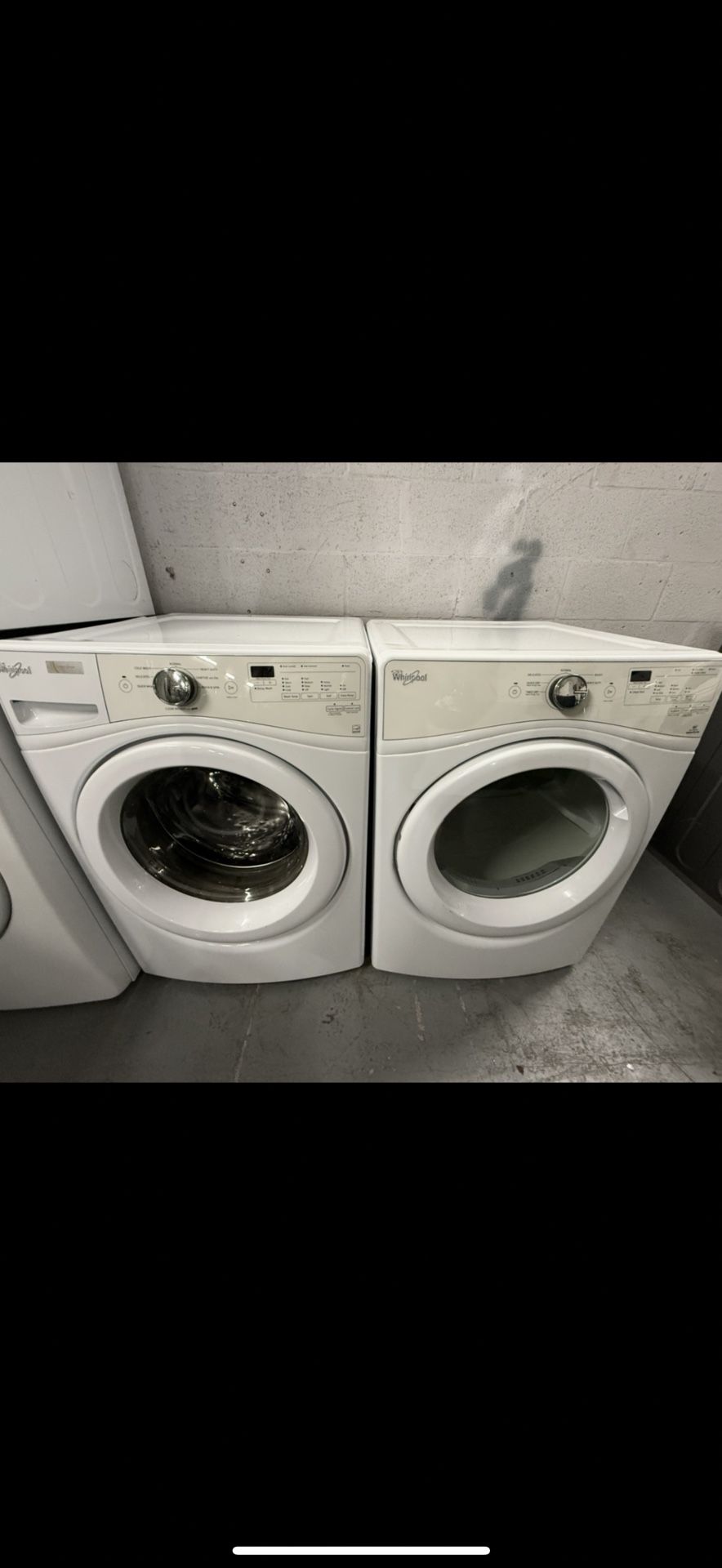 Whirlpool Washer And Dryer Set “27 ( Lavadora Y Secadora )