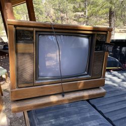 Mitsubishi TV