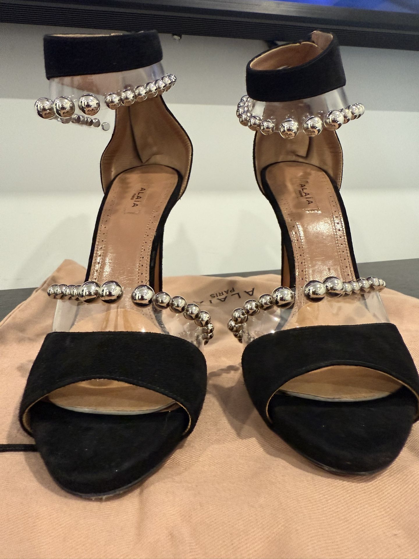 👠 Alaïa Original Heels