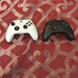 2 Xbox One S Controllers