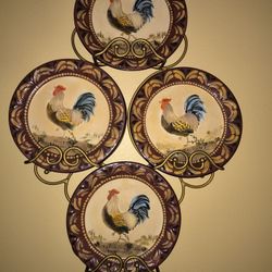 Rooster Decorative Plates $35