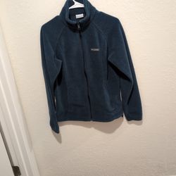 LADIES COLUMBIA JACKET 🧥