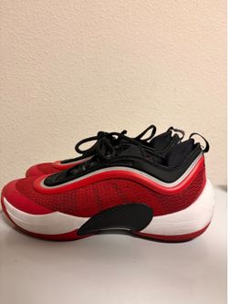 Men Adidas Shoes size 9