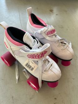 Bullet women’s rollerskate size 6 new