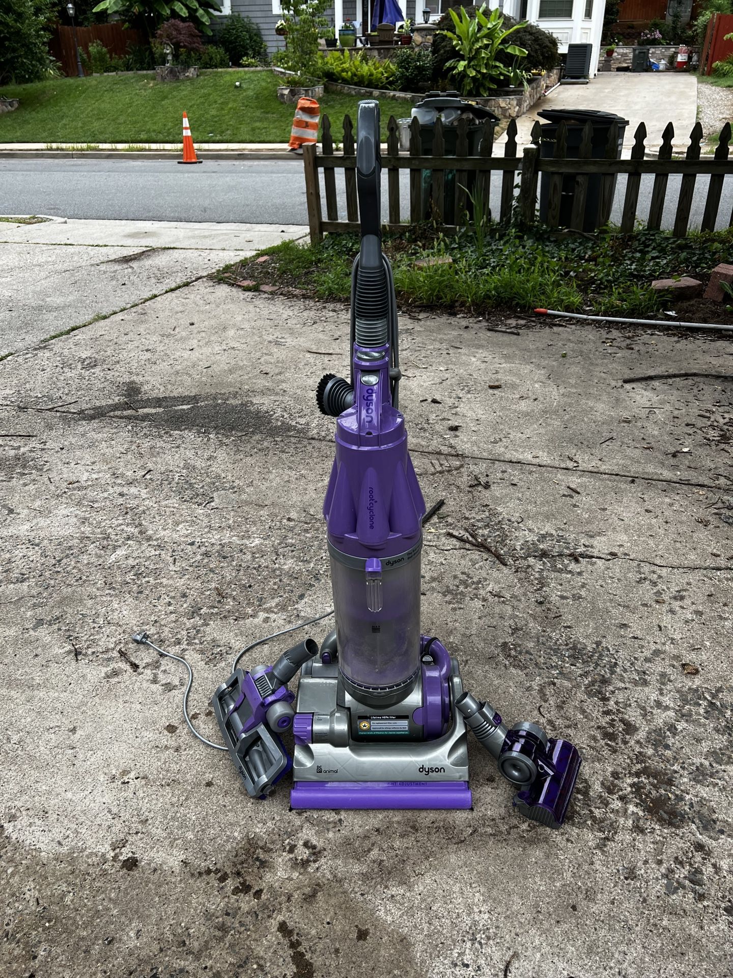 Dyson DC07 Upright Vacuum Cleaner