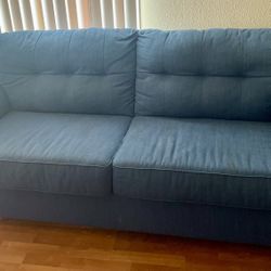 Hurry! Free dining set (pick up only)