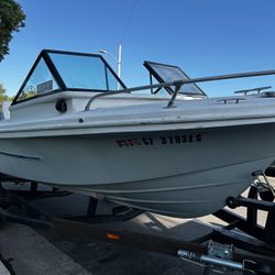 17’ Boat