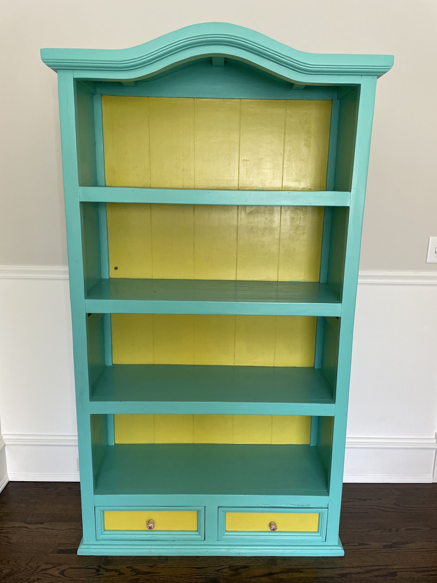Book Case