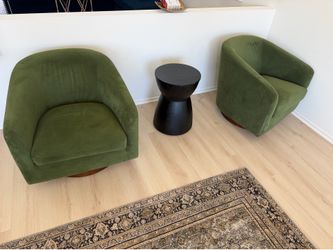 Accent chair (2) swivel