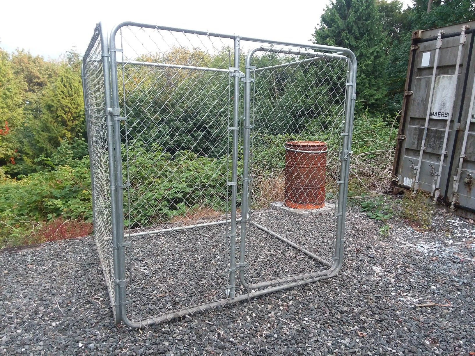 Dog run, chain link 6x6x6 for Sale in Bremerton, WA OfferUp