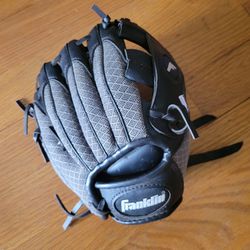 Kids Baseball Gloves 