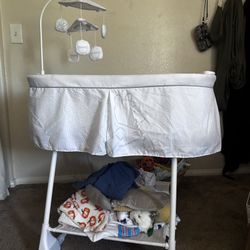 Bassinet 