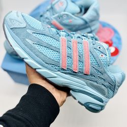 Size 11.5 - Unheardof x Adidas Cushion 3 Blue Bliss