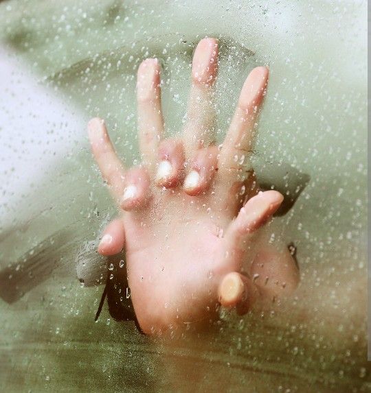 WINDSHIELD COVER FOR INTIMACY MOMENT AND PRIVACY IN YOUR CAR