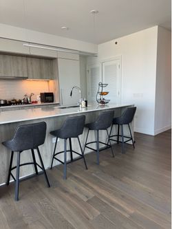 Set of 4 Swivel Faux Leather Counter Stools