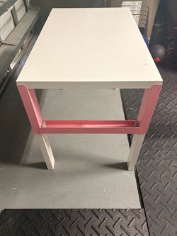 White and Pink Kids Desk
