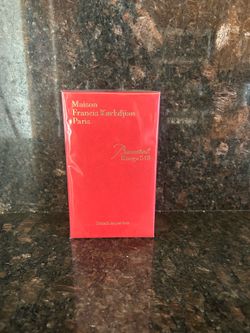 Baccarat Rouge 540 Extrait de Parfum – 70 mL (2.4 oz)