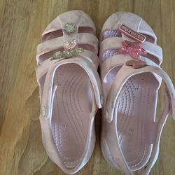 Crocs fisherman sandal size 3 Youth