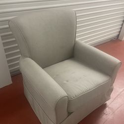 Delta Children Benbridge Glider Swivel Rocker Chair, Dove Grey