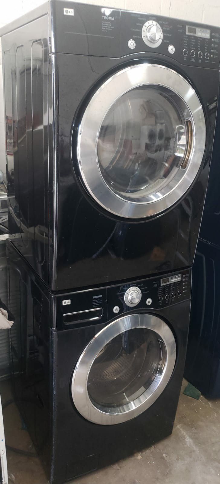 LG Tromm Duet Washer & Dryer Set