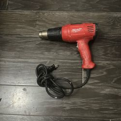 Milwaukee 8975-6 Dual Temperature Heat Gun