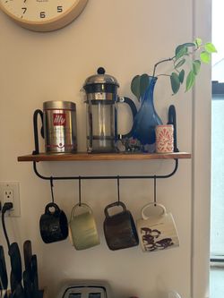 Wall-Mounted Wood and Metal Shelf with Mug Rack