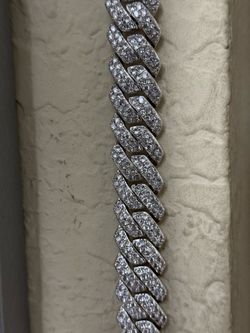 25MM Diamond Prong Cuban Necklace  White Gold