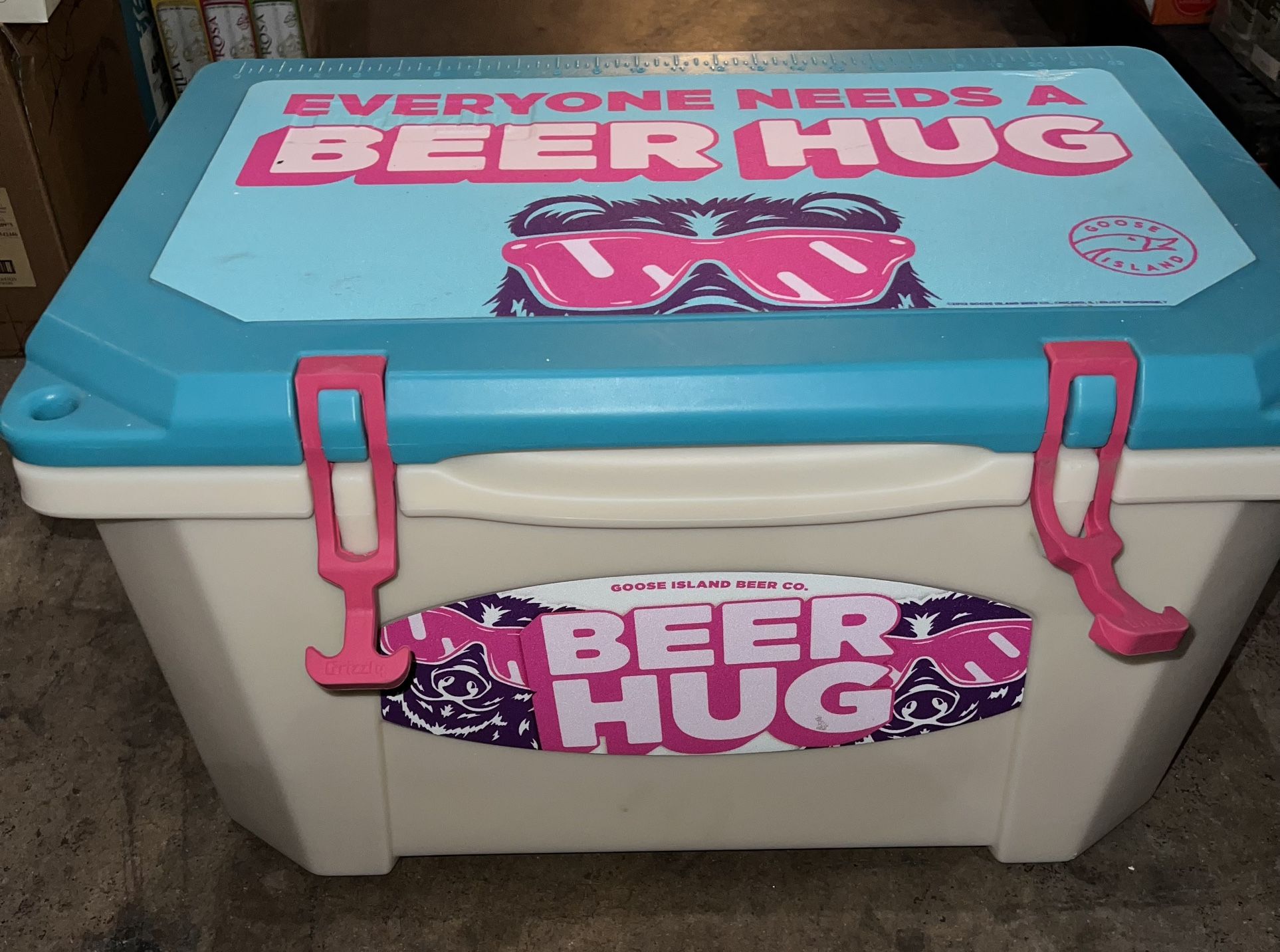 Grizzly 40 Goose Island Limited Edition Cooler