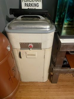 Vintage Turkey Oven