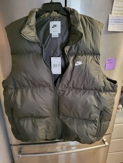 Nike zip up vest. Size 2XL. New. Olive green is the color.