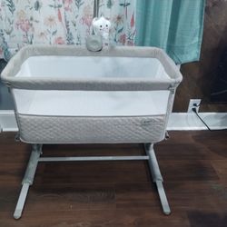 Ronbei Bassinet 