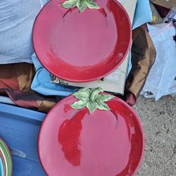 Really Cute Tomatoe🍅 Plates  $3 For Both Of Them