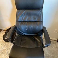 Black Executive Office Chair – Adjustable, Comfortable, Great Condition