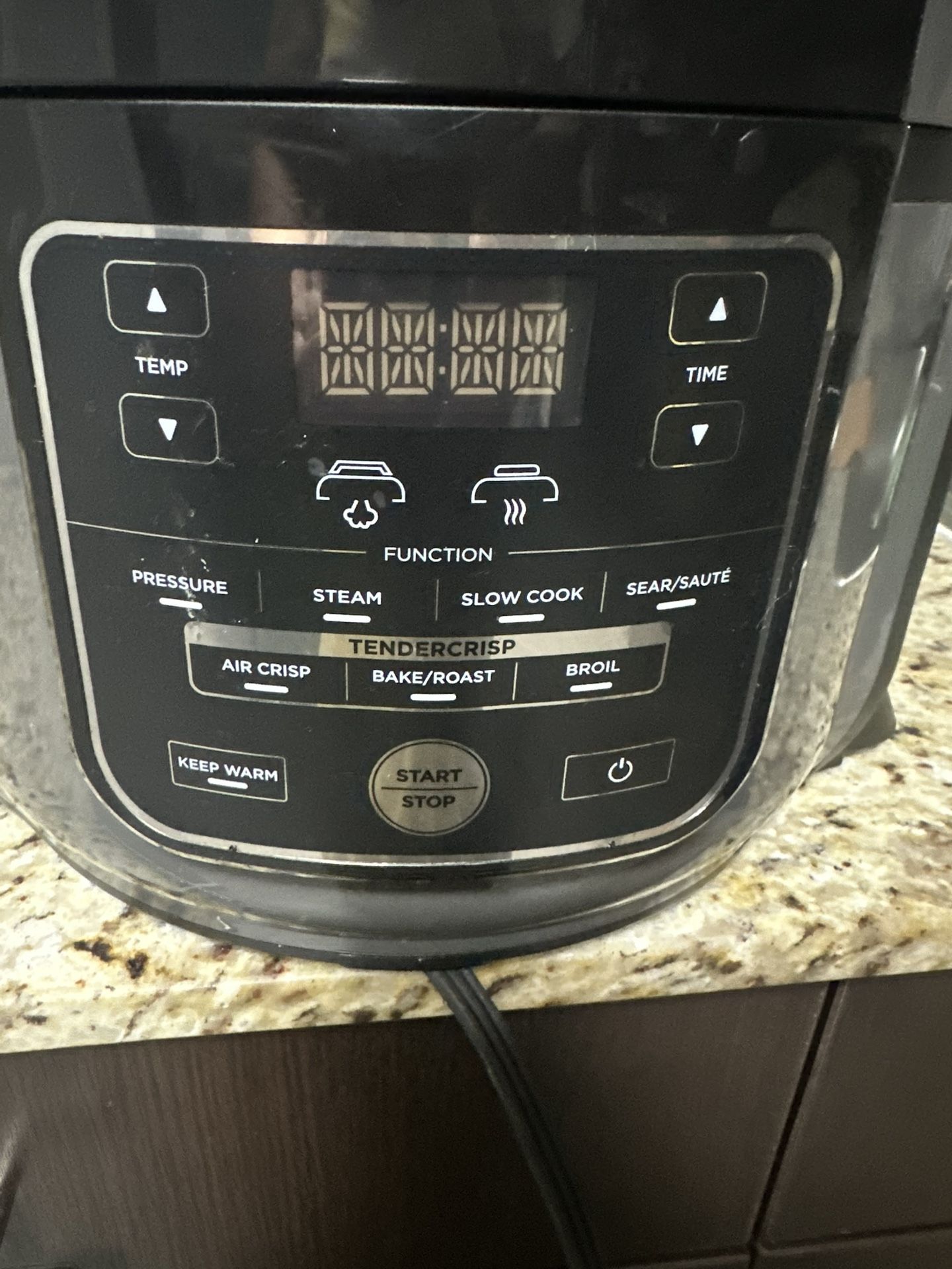Ninja Air Fryer/ Multi Cooker 
