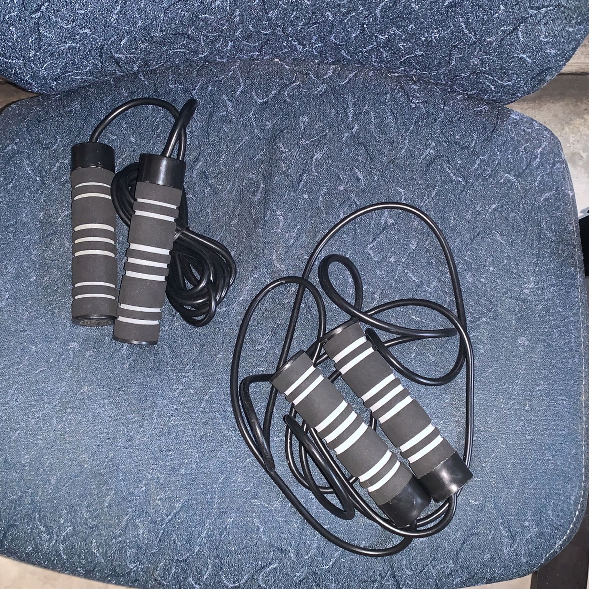 Gold’s Gym Jump Ropes!