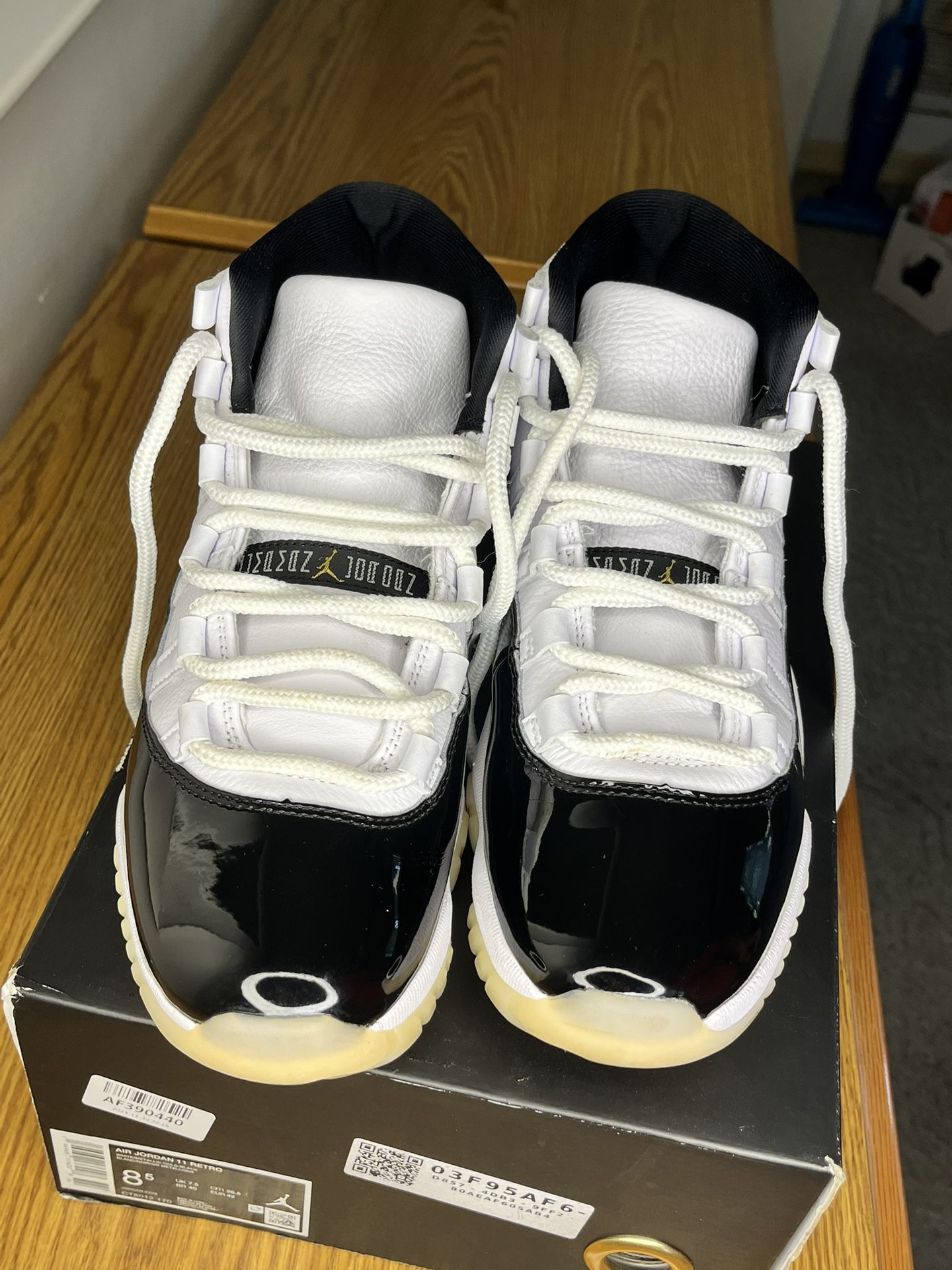 Jordan 11 Retro Concords