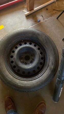 225/60R17 Tire on Steel Rim