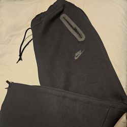 Nike Tech Fleece Joggers