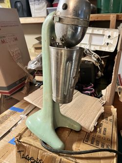 Milkshake/malt Machine