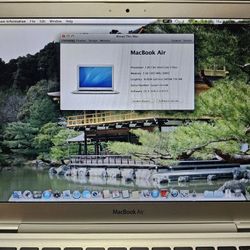 Apple Macbook Air Laptop Computer