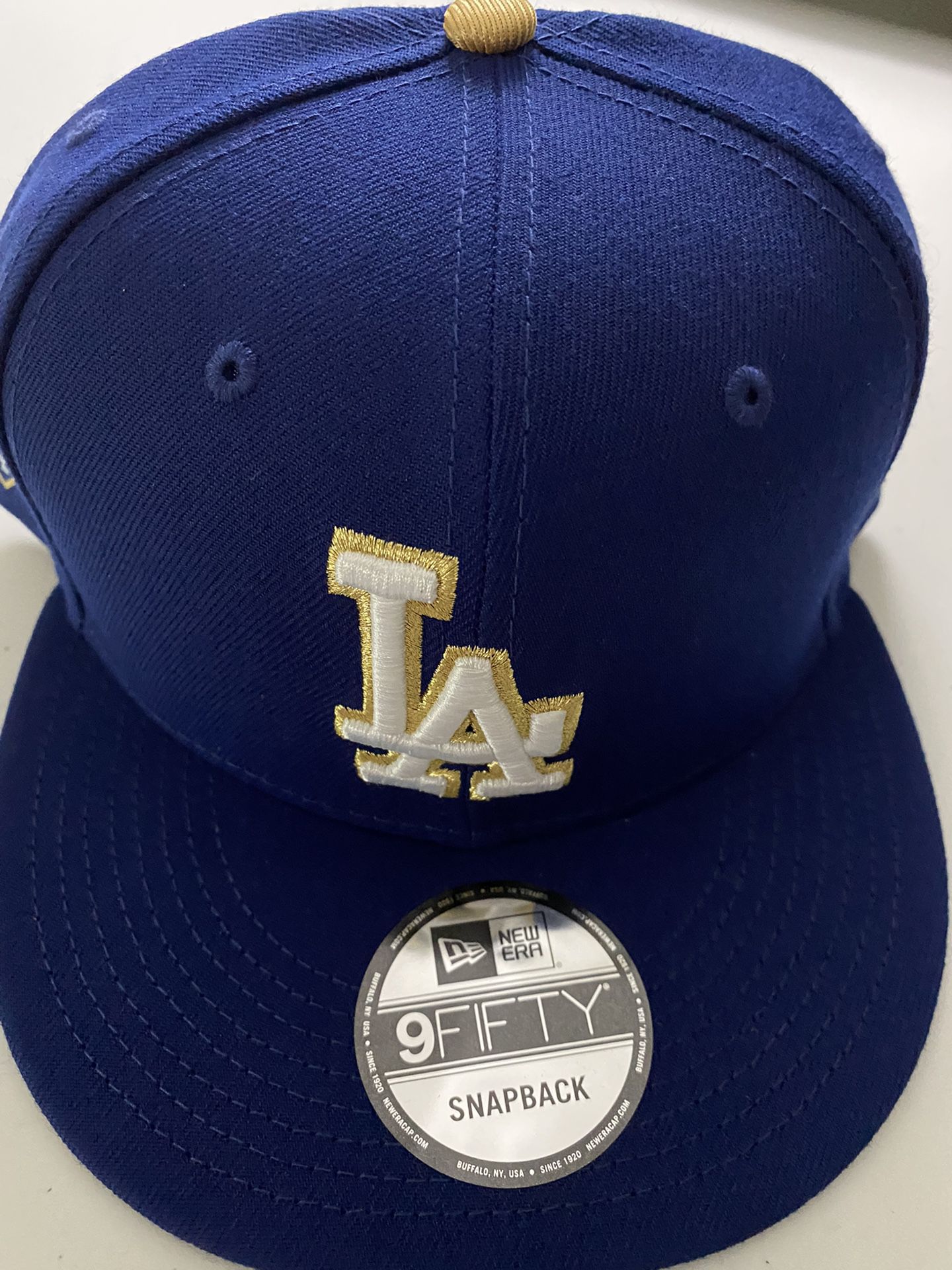 New Era 9fifty LA Dodgers World Series Champions Snapback (Gold Series)