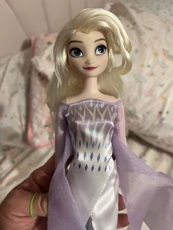 Elsa Frozen New In Box Disney Princess
