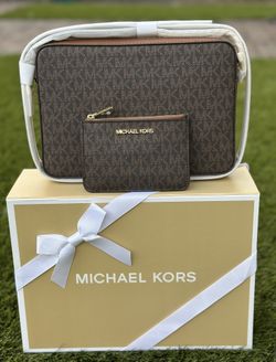 Michael Kors Jet Set Crossbody with Card Holder, NWT in gift box/Nuevas en caja de regalo